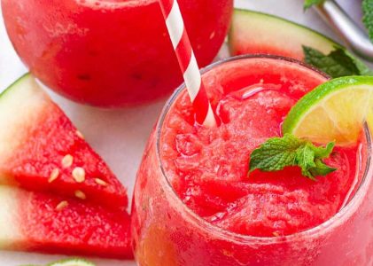 Segarnya Kenikmatan Buah Semangka dalam Minuman Watermelon Slushie